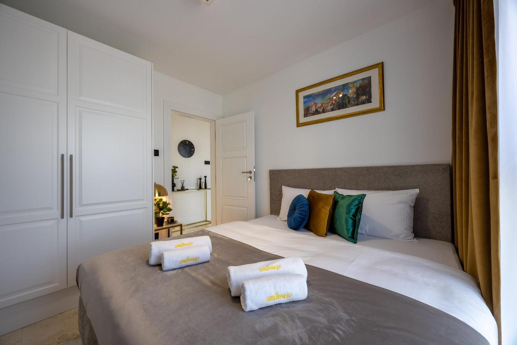 Emihouse Riverside Premium Apartments & Free Parking Rzeszów Exterior foto